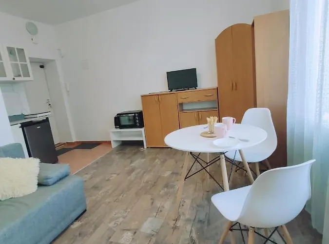 Batorego 22 Centre Apartament